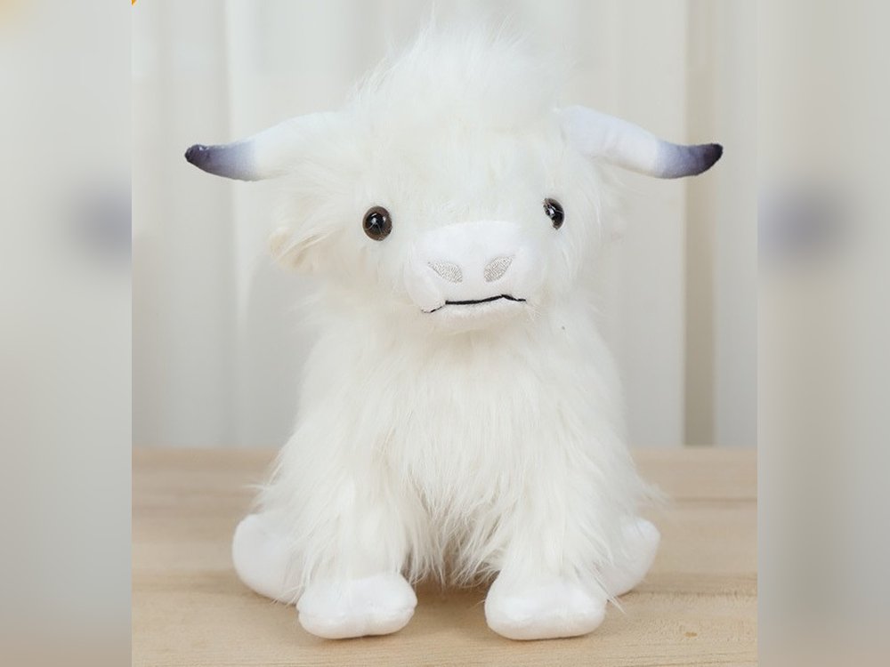 White Highland cow plush, about 11 in