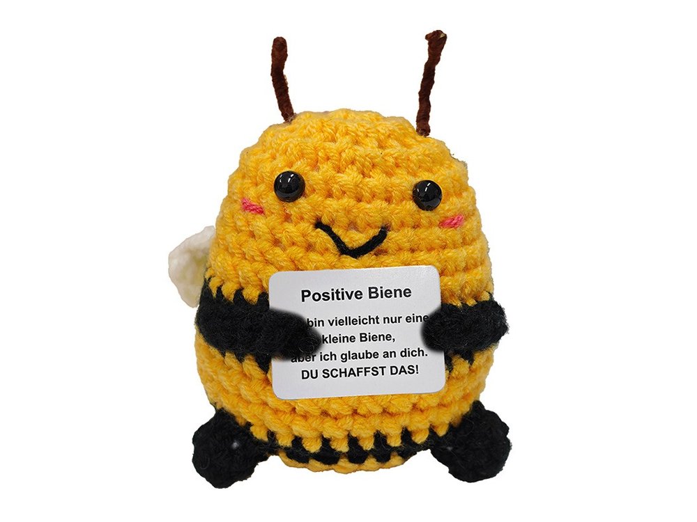 Finished crochet bee from the beginner kit